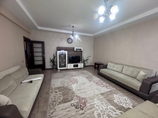 ŞEFİKCAN CD. GİRİŞİNDE MÜKEMMAL KONUMDA GENİZŞ 3+1 DAİRE