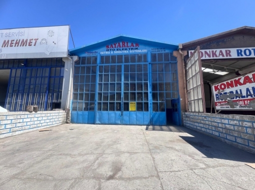 ZAFER SANAYİ’DE BAKIMLI, MASRAFSIZ, ASMA KATLI 180 m² KİRALIK DÜKKÂN